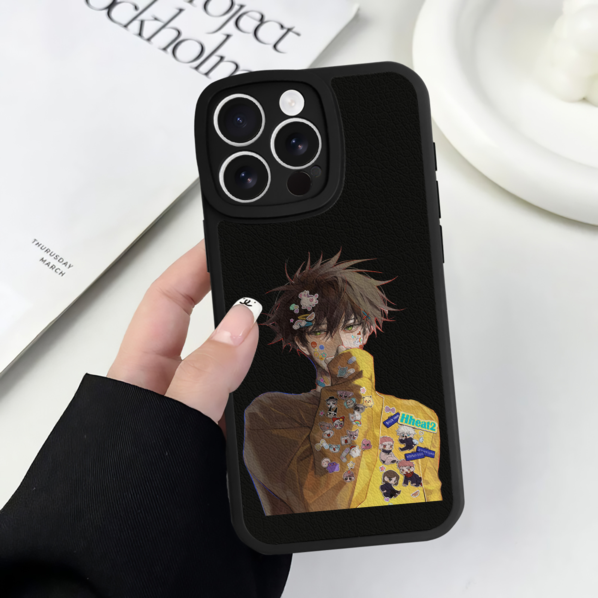 （画像用） 呪術廻戦 Jujutsu Kaisen 【iPhone 16シリーズ対応】シリコンスマホケース（レザー調） 材質：シリコン